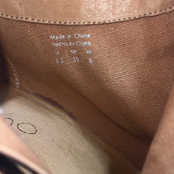 Women’s 8.5 Aldo heels - Picture 4 of 5